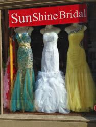 Sunshine Bridal Studio store front